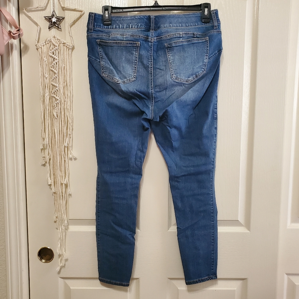 Torrid Bombshell Skinny Premium Stretch High-Rise Jean Size 14S - Picture 7 of 9